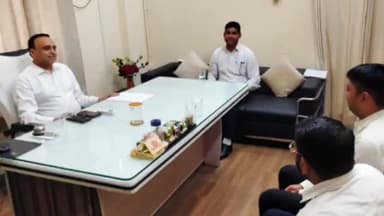 चित्तौड़गढ़: राष्ट्रीय लोक अदालत के सफल आयोजन हेतु न्यायिक अधिकारियों की न्यायालय परिसर में बैठक आयोजित