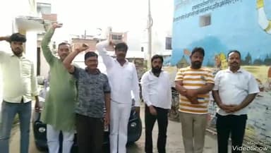 खबर औरैया से सतेश्वर मंदिर से सोमनाथ मंदिर के दर्शन करने के लिए भक्त हुए  रवाना