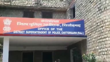 चित्तौड़गढ़: जिला पुलिस अधीक्षक जोशी ने  जिला स्पेशल टीम को लाइन भेजा,  कारणों का नहीं हो पाया खुलासा