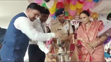 बिहिया: बिहिया के अल्फा इंटरनेशनल पब्लिक स्कूल में दीक्षांत सम्मान समारोह का हुआ आयोजन, जगदीशपुर एसडीम एसडीपीओ हुए शामिल