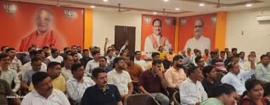 मुरादाबाद: भाजपा कार्यालय पर सदस्यता अभियान को लेकर बैठक का आयोजन