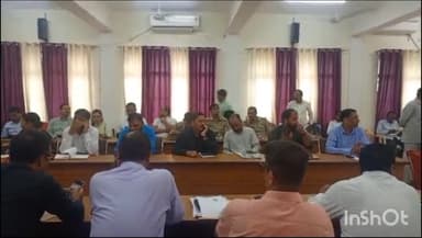 रायबरेली: सदर तहसील में डीएम व एसपी की अध्यक्षता में तहसील दिवस का किया गया आयोजन, सुनी गई फरियादियों की समस्याएं