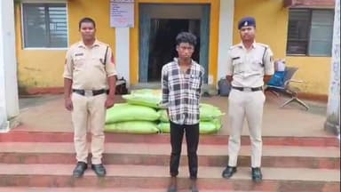 अकलतरा: रात में खड़े ट्रक से DAP खाद चोरी करने वाला आरोपी गिरफ्तार, एक अन्य नाबालिग बालक निरूद्ध, चोरी की 5 बोरी DAP खाद जब्त