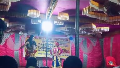 सिमडेगा: कुंजनगर में गणेश महोत्सव पर कोलकाता से आए कलाकारों ने किए सांस्कृतिक कार्यक्रम