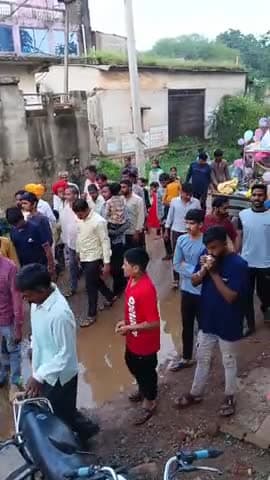 प्रतापगढ़ के पास वरमण्डल ग्राम में देव नारायण जन्म उत्सव धुमधाम से मनाया गया। #pratapgarh #news #rj35﻿