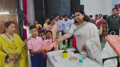 हज़ारीबाग: टाउन हॉल में  मेगा विधिक सशक्तिकरण शिविर का आयोजन