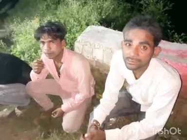 रायबरेली: बखरी धर्मसिंह खेड़ा गांव की पुलिया के पास से ग्रामीणों ने,सात संदिग्ध व्यक्तियों को पड़कर किया पुलिस के हवाले