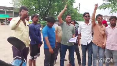 #युवा_कांग्रेस_प्रदेश_सचिव_आशिक_मंसूरी के नेतृत्व में सोयाबीन 6000 रू प्रति क्वांटल किसानो को समर्थन मूल्य दिया जाए