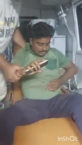 मूंडवा: ज्ञान तालाब के निकट सड़क पर खड़ी गाय से टकराई बाइक, हादसे में बाइक सवार युवक हुआ गंभीर रूप से घायल