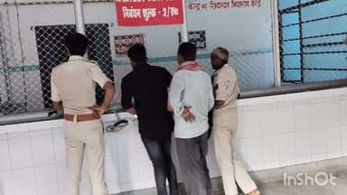 सुपौल: किशनपुर थाना पुलिस ने अलग-अलग मामले में अलग-अलग जगह से दो लोगों को किया गिरफ्तार, मेडिकल कराने लाई सदर अस्पताल सुपौल