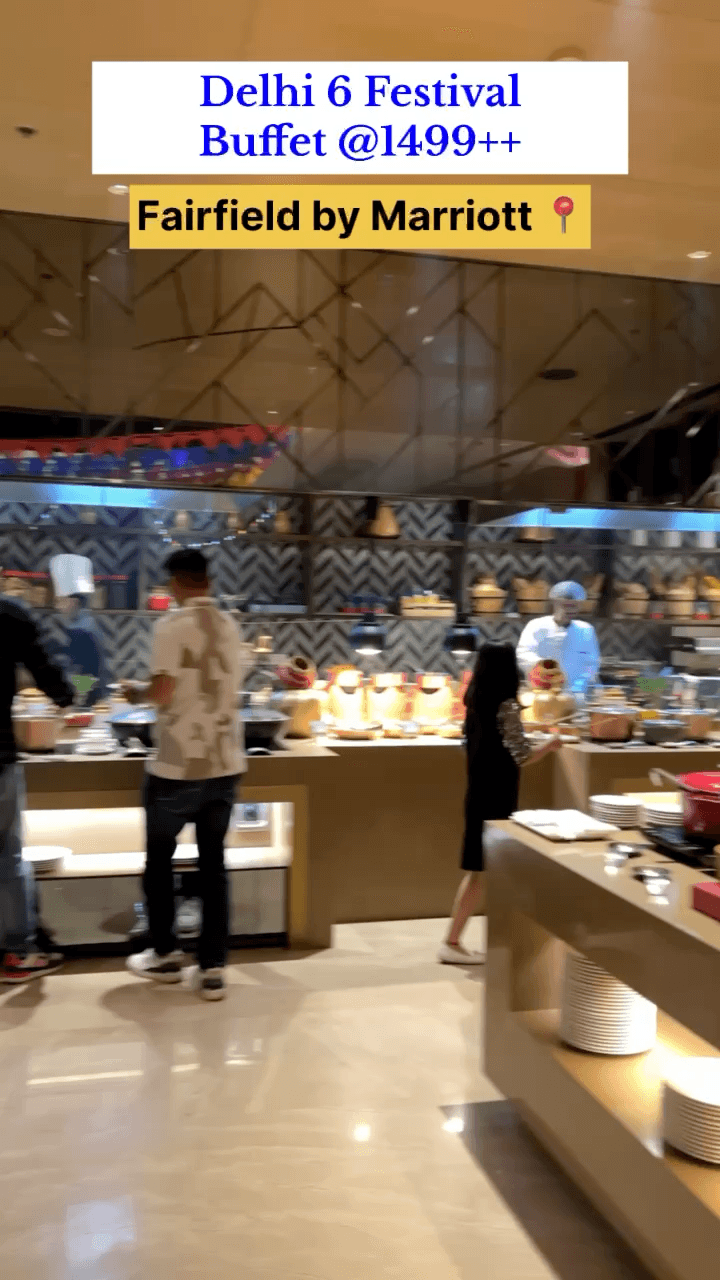 Five star hotel buffet mai kya kya milta hai 😳 #fivestar #buffet