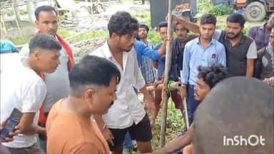 बलरामपुर: कोतवाली नगर के धर्मपुर में घर में घुसे चोर की ग्रामीणों ने जमकर की पिटाई, मौके पर पहुंची पुलिस ने हिरासत में लिया