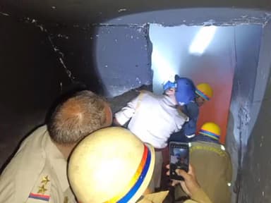 कानपुर: चकेरी थाना क्षेत्र के न्यू विमान नगर में पूजा-सामग्री बनाने वाली फैक्टरी में लगी आग, फायर ब्रिगेड ने आग पर पाया काबू