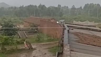 जगाधरी: नगली 32 गांव के अंदर हाई टेंशन तारों की चपेट में आने से एक बच्चा झुलसा, हालत गंभीर होने के चलते पीजीआई किया गया रेफर