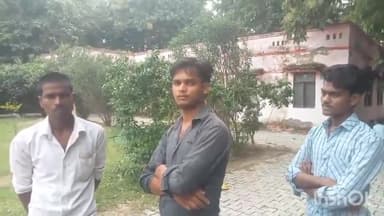 लखीमपुर: चंद पुरवा गांव के पास युवक की करंट की चपेट में आने से मौके पर हुई मौत पोस्टमार्टम हाउस पहुंचे परिजनों में छाया मातम