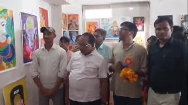 भदोही: काशी नरेश राजकीय महाविद्यालय में आयोजित किया गया चित्रकला प्रदर्शनी