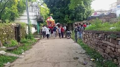 डोल ग्यारस रथ यात्रा ग्राम सिरसौद जिला शिवपुरी पुलिस की अवस्था पड़ी है #bhagavan