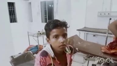 खगड़िया: हाजीपुर मोहल्ला में स्कूटी के धक्का से बालक हुआ घायल, सदर अस्पताल में किया जा रहा है इलाज