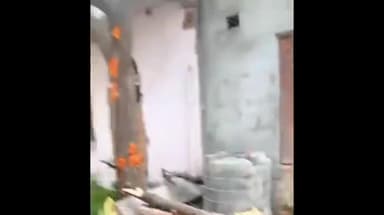 शिवपुरी नगर: तुलसीनगर में व्यक्ति ने पड़ोसी पर लगाया पेड़ काटने से रोकने पर मारपीट कर धमकी देने का आरोप, एसपी से की शिकायत