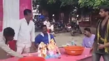 मंदसौर: 21 स्थानों पर गणेश मूर्तियाँ संग्रहित की गईं, अधिकारी और कर्मचारी रहे मौजूद