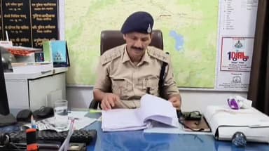 नौरोजाबाद: करकेली में आरोपी मोटरसाइकिल चालक ने लापरवाही पूर्वक मोटरसाइकिल चलाकर संतोष को किया घायल मामला दर्ज