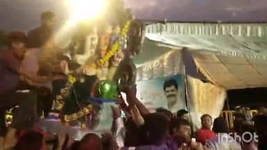 शाजापुर: अनंत चतुर्दशी पर शाजापुर में दोपहर से शुरू हुआ गणेश प्रतिभाओं के विसर्जन का सिलसिला देर रात तक रहा जारी