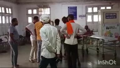 शिवपुरी नगर: मानपुर: पत्नी का इलाज कराकर लौटे पति को आया हार्ट अटैक, जिला अस्पताल में डॉक्टर ने किया मृत घोषित