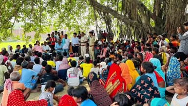 उदवंत नगर: बेलाउर गांव में अतिक्रमण हटाने पहुंची पुलिस