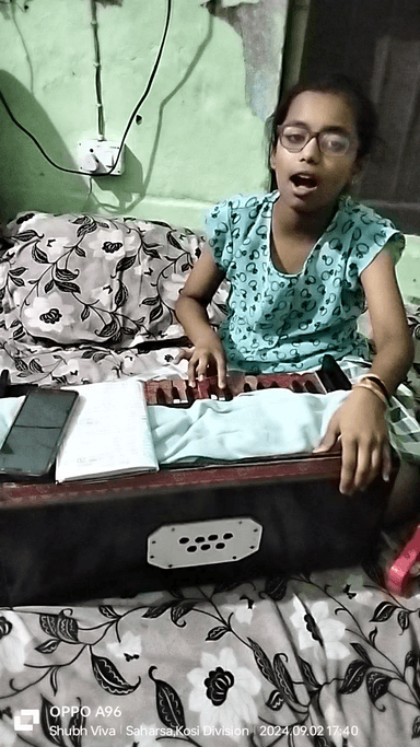 गजब की प्रस्तुति वैष्णवी आनन्द की ।