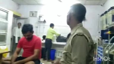 औरैया: कोतवाली के महोबिया टोला निवासी युवक के साथ दबंगों ने की मारपीट, पुलिस ने घायल को अस्पताल में कराया भर्ती