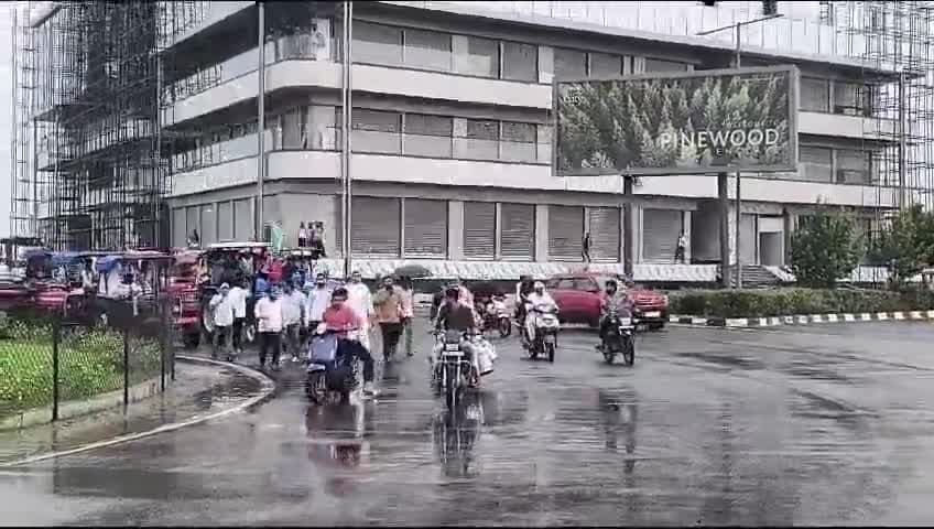 @वेवसिटी  @धरना।#protesting  #WaveCity
@bharatiya@kisan Sangthan.
 #भारतीय #किसान संगठन 
#राष्ट्रीयअध्यक्ष 
@राजेन्द्र यादव #Rajendra yadav 9911408800