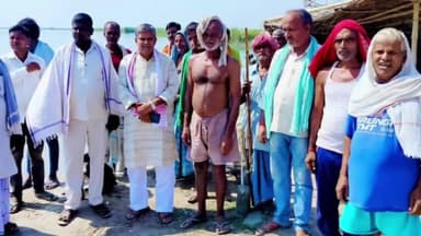 जोगापट्टी: योगापट्टी प्रखंड क्षेत्र के सिसवा मंगलपुर पंचायत में हो रहे कटाव का भाजपा के पूर्व जिलाध्यक्ष ने लिया जाएगा