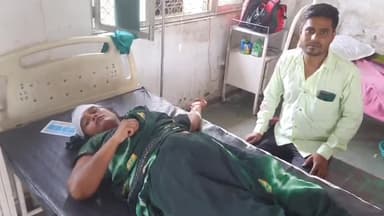 रामपुर: सिविल लाइन क्षेत्र में कोसी पुल के पास पिकअप की टक्कर से मोटरसाइकिल सवार दंपति हुए घायल, ज़िला अस्पताल में भर्ती