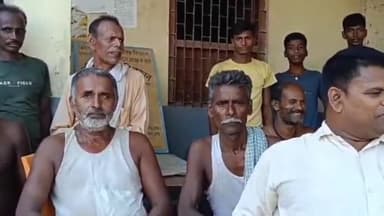 नौतन: गहरी पंचायत के पैक्स अध्यक्ष ने प्रेस कॉन्फ्रेंस किया, भौगोलिक तरीके से वोटरों की जांच कराने की मांग की