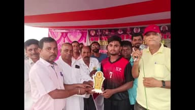 पांकी: कोनवाई में आयोजित फुटबॉल मैच में सोनभद्र ने उत्तर प्रदेश घाघरा झारखंड को तीन गोल से हराया