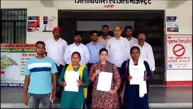 ज्ञानपुर: कोविड काल में कार्यरत कर्मचारियों ने डीएम से मिलकर नौकरी की मांग की, सौंपा पत्रक