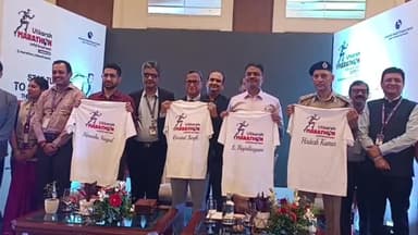 पिंड्रा: जिले में होने वाले मैराथन के लिए जिलाधिकारी ने जारी की जर्सी, इंटरनेशनल बॉक्सर मैरीकॉम होंगी शामिल