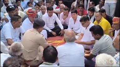 लाडनूं: बाकलिया गांव के निकट बुधवार को मिले युवक के शव के मामले में आज दिन भर मृतक के परिजनों और प्रशासन के बीच चला गतिरोध