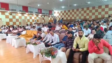 धनबाद/केंदुआडीह: कोयला नगर स्थित बीसीसीएल के कम्युनिटी हॉल में इनमोसा के महासम्मेलन का आयोजन किया गया