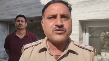 पुष्कर: पुष्कर के झूलेलाल घाट पर वृद्ध महिला का तैरता हुआ शव मिला, सूचना पर पुलिस ने मौके पर पहुंचकर शव को बाहर निकलवाया