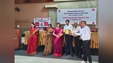 झिरन्या: उत्कृष्ट सेवा कार्य के लिए ब्लॉक को मिला सम्मान