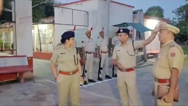 नसीराबाद: शुक्रवार को करीब 7:30 बजे नवनियुक्त पुलिस अधीक्षक वंदिता राणा ने नसीराबाद सदर और सिटी थाना का किया निरीक्षण