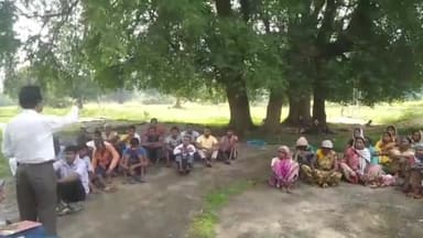 ठेठईटांगर: अलसंगा गांव में ग्राम सभा की बैठक का किया गया आयोजन, वन अधिकार समिति का किया गया पुनर्गठन