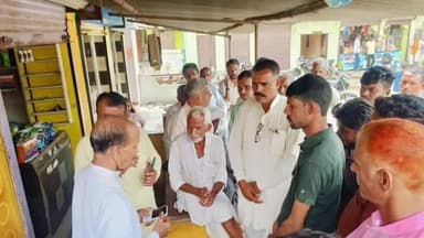 जीरापुर: जीरापुर के ग्राम पंचायत बाढ़ गांव में सदस्यता अभियान के अंतर्गत MLA हजारीलाल दांगी ने ग्रामवासियों को सदस्य बनाया