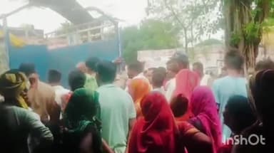 इकौना: बनकटा गांव में पंखे का प्लग बोर्ड में लगाते समय करंट से झुलसे व्यक्ति को सीएचसी इकौना में डॉक्टरों ने मृत घोषित किया