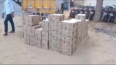 आमेर: शाहपुरा थाना पुलिस ने अवैध अंग्रेजी शराब की पेटियों से भरी पिकअप गाड़ी को किया ज़ब्त, कीमत करीब ₹4 लाख बताई गई