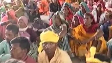 हुज़ूर: भोपाल के नीलम पार्क में किसानों ने MSP की मांग को लेकर किया प्रदर्शन