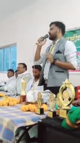 राष्ट्रीय सूड़ी समाज के पांचवी स्थापना दिवस पर राष्ट्रीय संयोजक रणबीर मंडल जी संबोधित करते हुए।