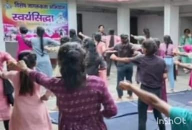 चितरंगी: चितरंगी के कस्तूरबा गांधी बालिका विद्यालय में स्वयंसिद्धा जागरूकता अभियान के तहत कार्यक्रम आयोजित