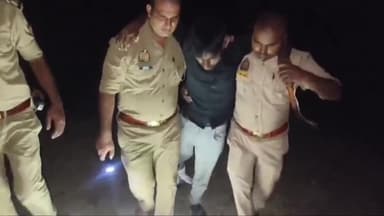 सुल्तानपुर: हाफ एनकाउंटर में पुलिस ने तीन बदमाशों के पैर में मारी गोली, उनका इलाज मेडिकल कॉलेज में चल रहा है